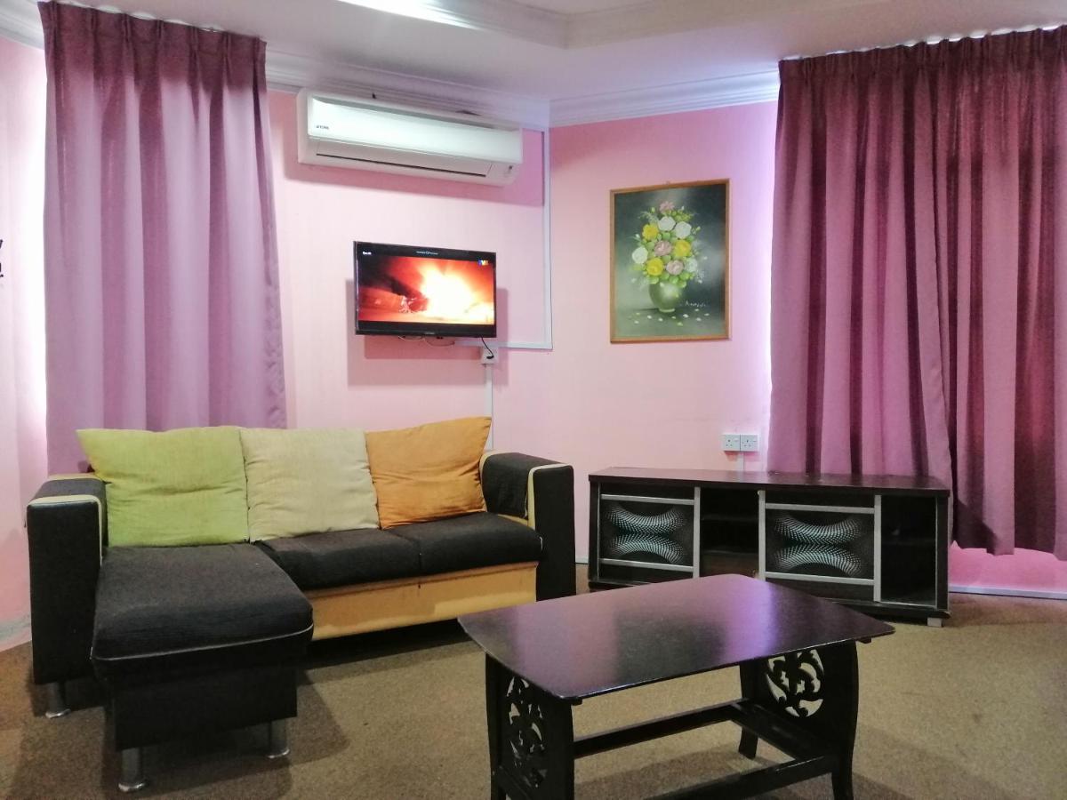Hotel Nawar Pasir Mas Kültér fotó